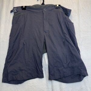 MEC Hiking Shorts Mens Size 38 Gray Nylon Lightweight Pockets Adj Waist Tabs